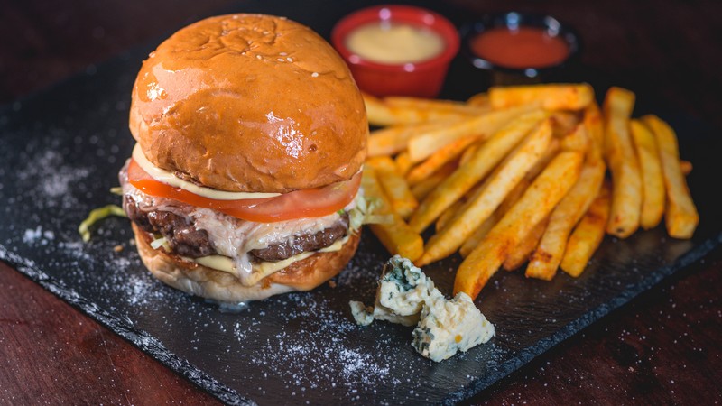 Gorgonzola burger classic